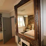 Drakes Rest, With Hot Tub, Ideal Romantic Escape