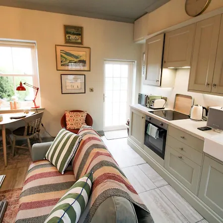 Casa de Férias Drakes Rest, With Hot Tub, Ideal Romantic Escape Kirklinton