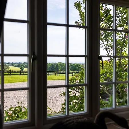 Drakes Rest, With Hot Tub, Ideal Romantic Escape Kirklinton