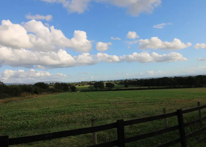 Nyaraló Drakes Rest, With Hot Tub, Ideal Romantic Escape *