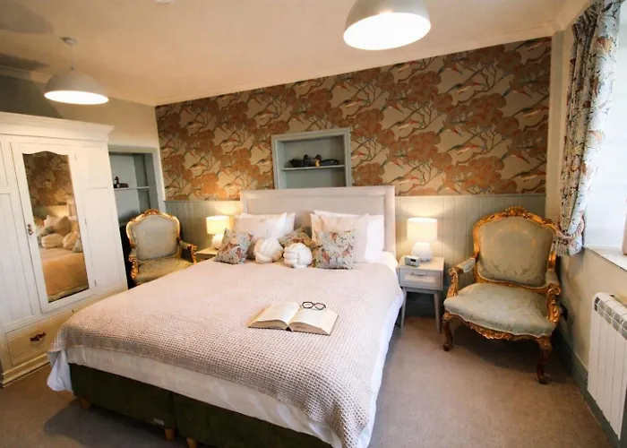 Drakes Rest, With Hot Tub, Ideal Romantic Escape